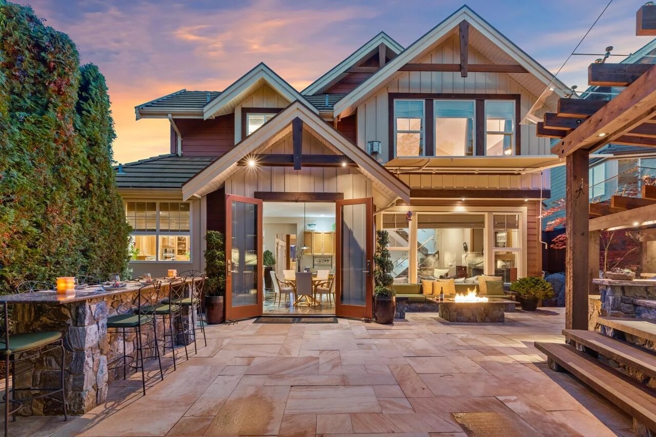 Birchwood Crescent luxury home photography by Zada Group
